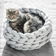 Load image into Gallery viewer, Petshy Handmade Knit Cat Beds Mats Warm Soft Small Dogs Kennel Puppy Kitten Cave Basket Sleeping Bag Detachable DIY Pet House
