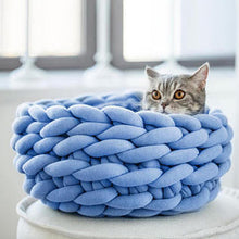 Load image into Gallery viewer, Petshy Handmade Knit Cat Beds Mats Warm Soft Small Dogs Kennel Puppy Kitten Cave Basket Sleeping Bag Detachable DIY Pet House
