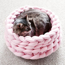 Load image into Gallery viewer, Petshy Handmade Knit Cat Beds Mats Warm Soft Small Dogs Kennel Puppy Kitten Cave Basket Sleeping Bag Detachable DIY Pet House
