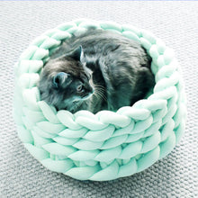 Load image into Gallery viewer, Petshy Handmade Knit Cat Beds Mats Warm Soft Small Dogs Kennel Puppy Kitten Cave Basket Sleeping Bag Detachable DIY Pet House
