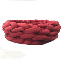 Load image into Gallery viewer, Petshy Handmade Knit Cat Beds Mats Warm Soft Small Dogs Kennel Puppy Kitten Cave Basket Sleeping Bag Detachable DIY Pet House
